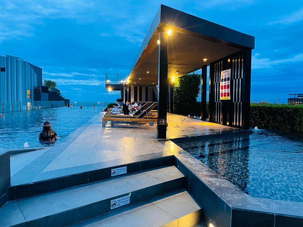The Base Condo 2 Bed 2 Bath By Pupu Pattaya Exterior photo